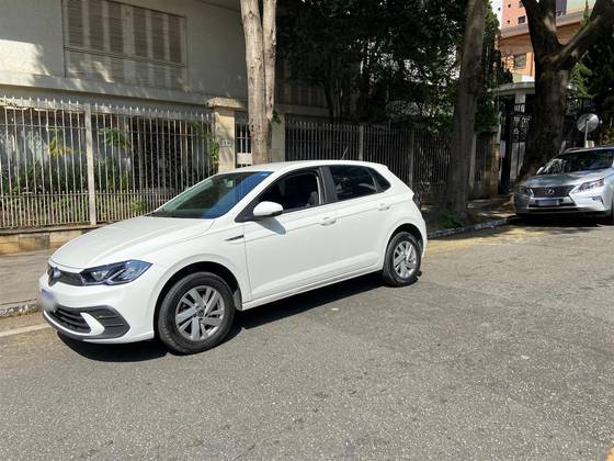 VOLKSWAGEN POLO 1.0 170 TSI COMFORTLINE AUTOMÁTICO